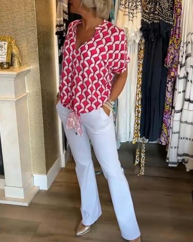 Isabelle | Relaxed V-Neck Printed Top