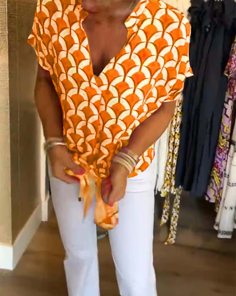 Isabelle | Relaxed V-Neck Printed Top
