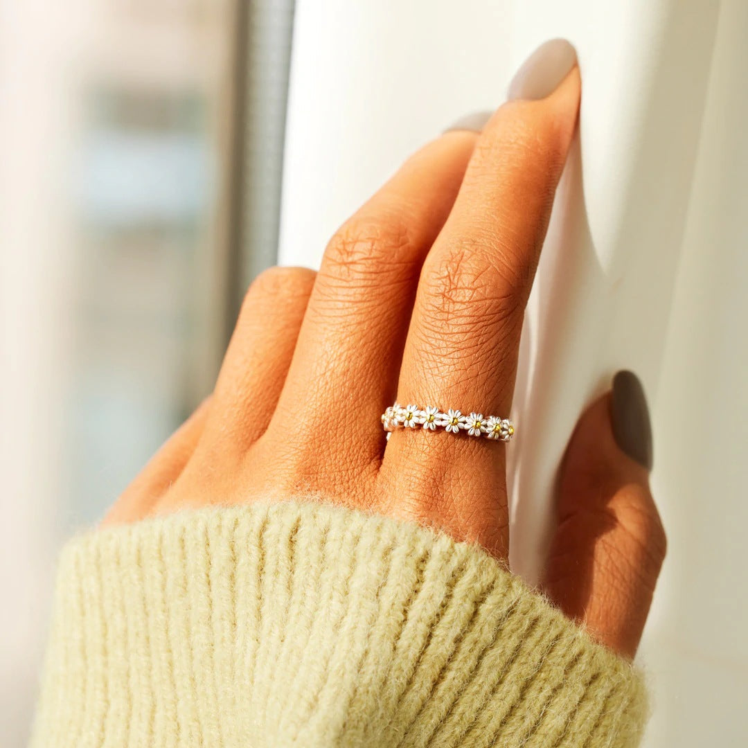 Lorelei | Luxurious Flower Ring