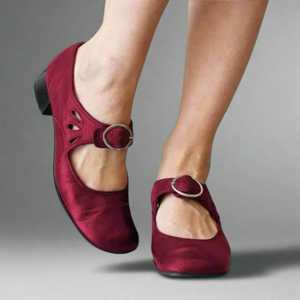Yelina | Orthopedic Leather Sandals