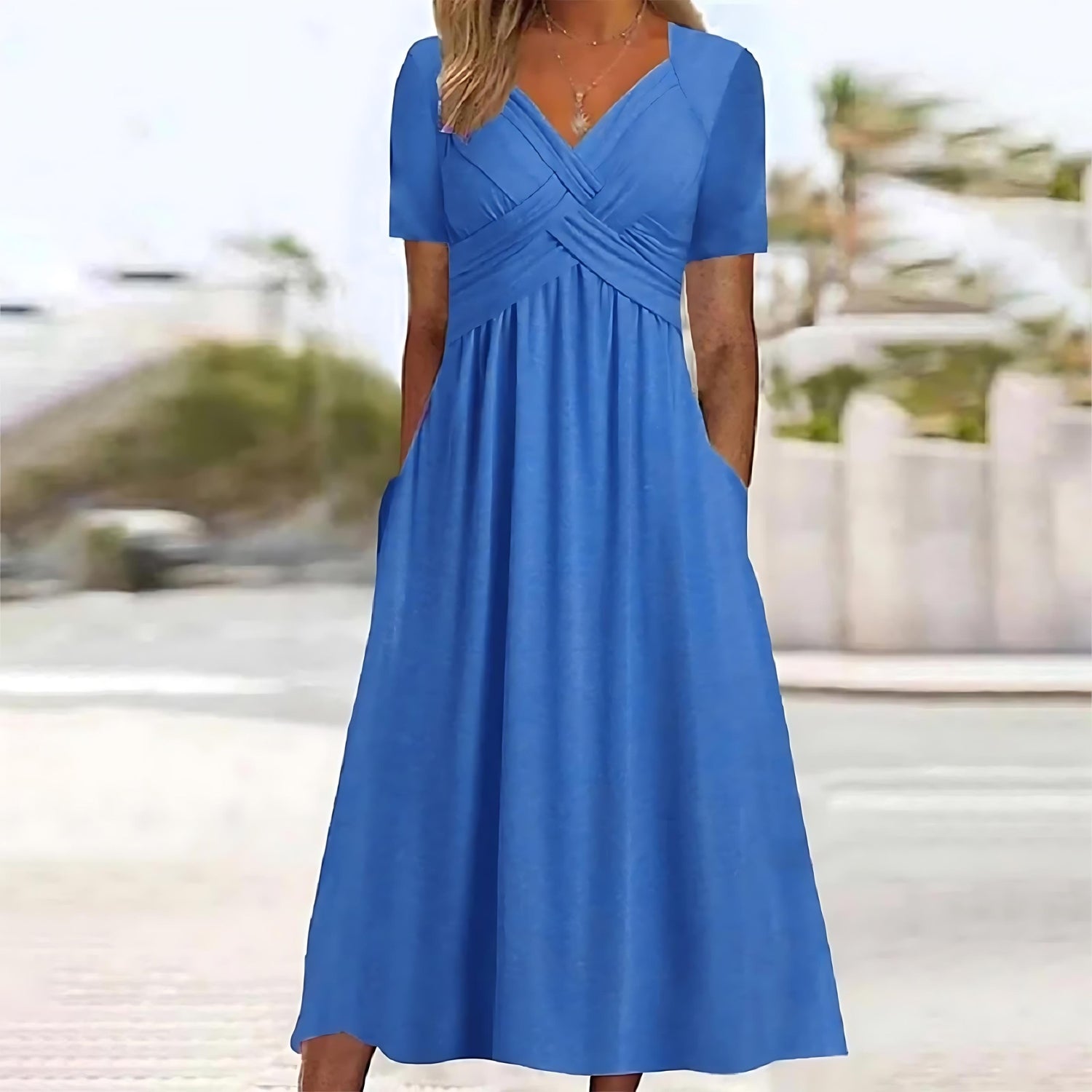 Katerielle | Elegant Midi Dress