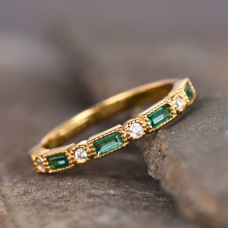 Evelyn | Green Inlaid Zirconia Gold Ring